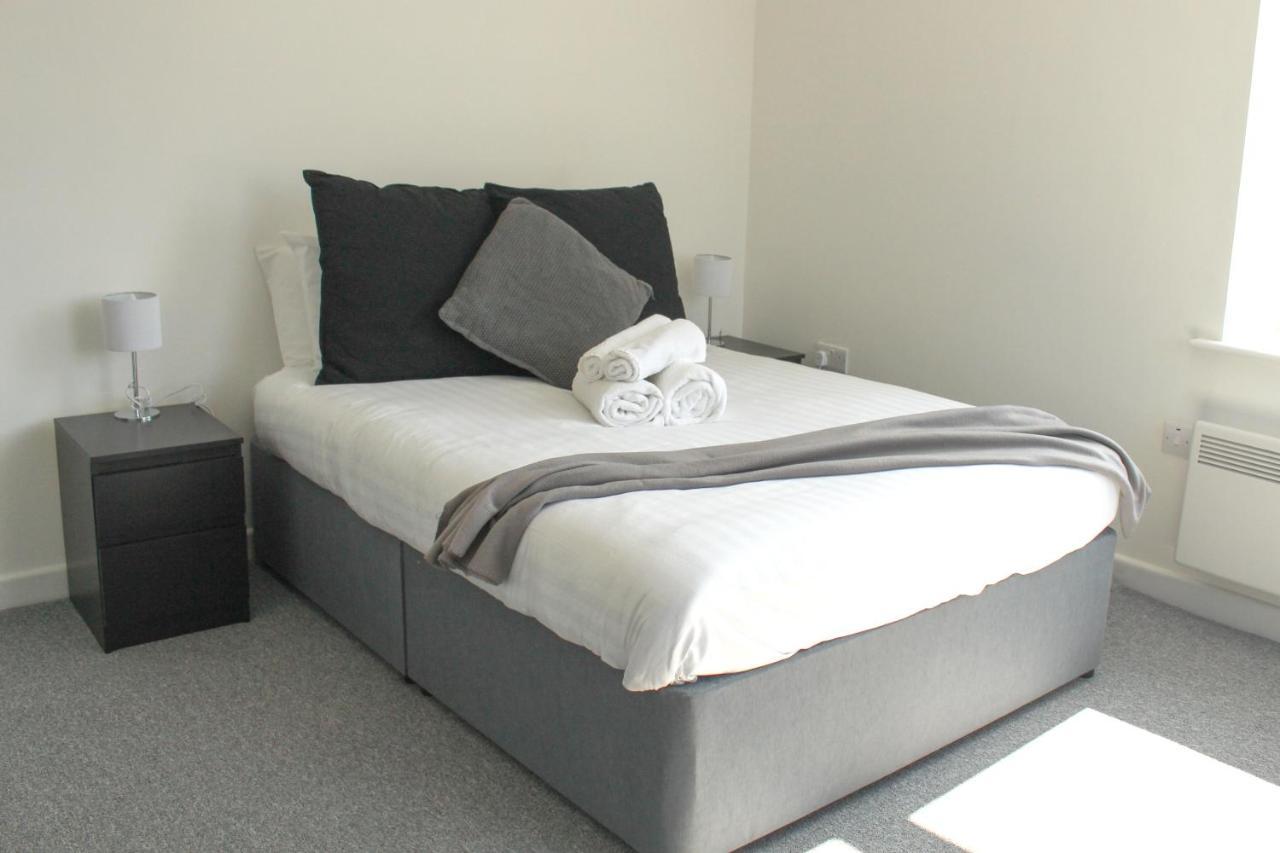 Stylish 1Br Apartment In The Heart Of Heywood Eksteriør billede